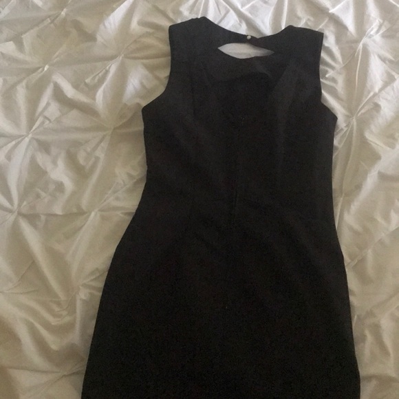 H&M dress. Size 10. Black. - Picture 6 of 8